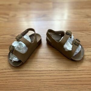 Old Navy Birkenstock Look-a-like Brown Toddler Velcro Sandals